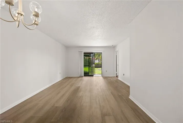 4251 27th Ct Sw 104, Naples, Florida 34116