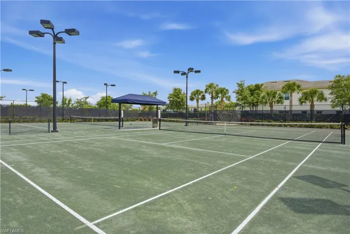 8947 Saint Lucia Dr, Naples, Florida 34114
