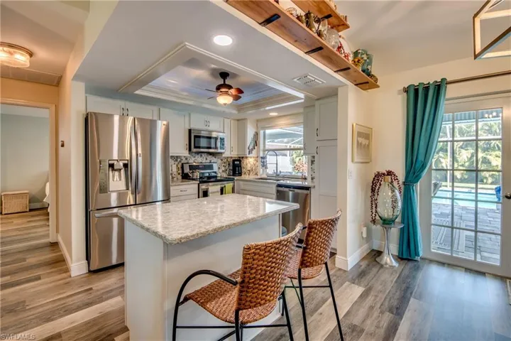 409 SW 47th ST, CAPE CORAL FL 33914
