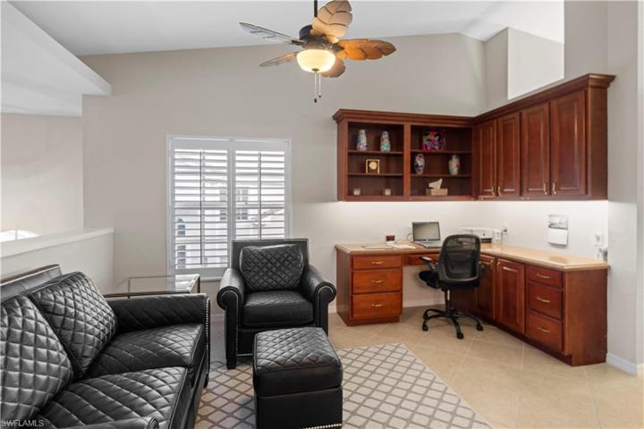 5970  Pinnacle  LN, Naples, FL 34110