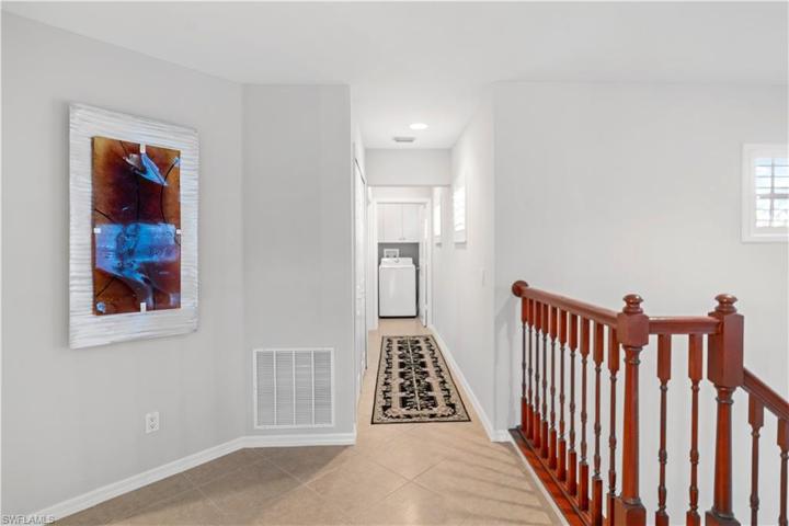 5970  Pinnacle  LN, Naples, FL 34110
