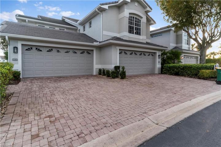 5970  Pinnacle  LN, Naples, FL 34110