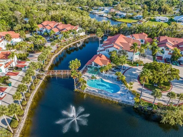 Aerial of the community amenities