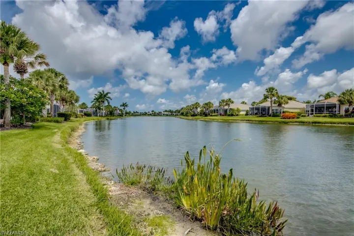 2467  Belleville  CT, Cape Coral, FL 33991