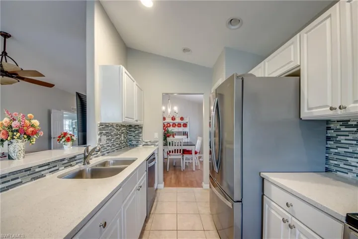 2467  Belleville  CT, Cape Coral, FL 33991