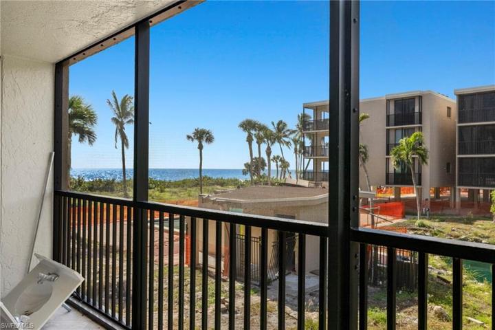 Gulf & Pool Views