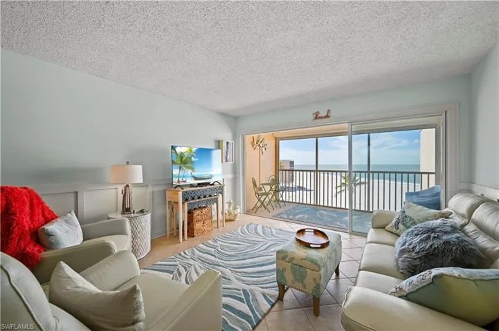 25830  Hickory  BLVD, Bonita Springs, FL 34134