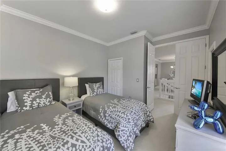 2215 Arielle Dr 1203, Naples, Florida 34109