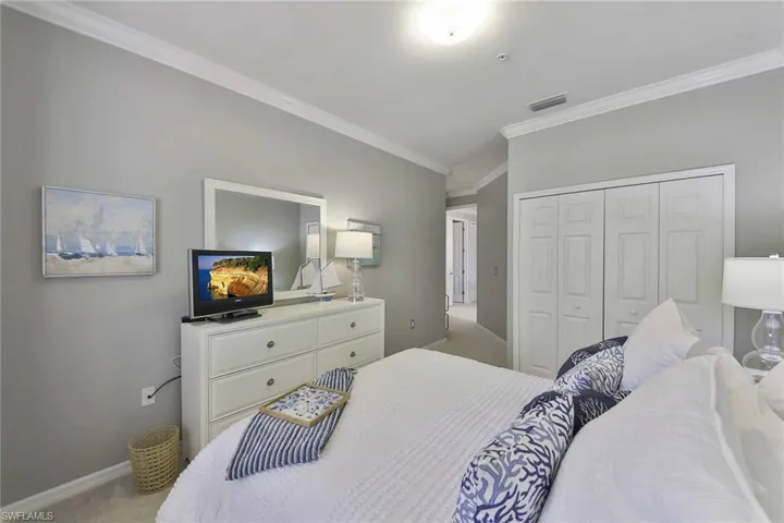 2215 Arielle Dr 1203, Naples, Florida 34109