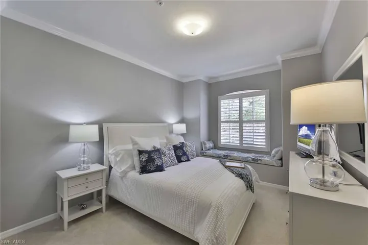 2215 Arielle Dr 1203, Naples, Florida 34109