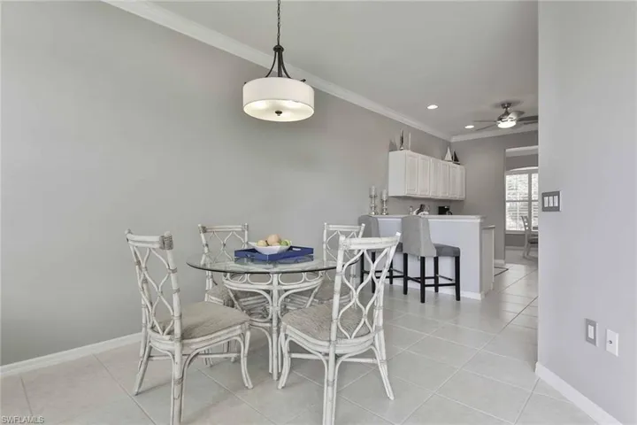 2215 Arielle Dr 1203, Naples, Florida 34109