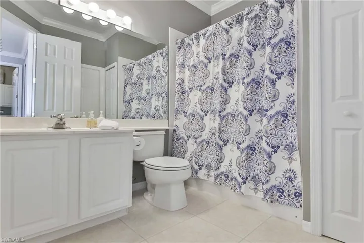 2215 Arielle Dr 1203, Naples, Florida 34109