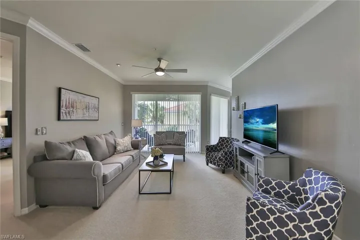 2215 Arielle Dr 1203, Naples, Florida 34109
