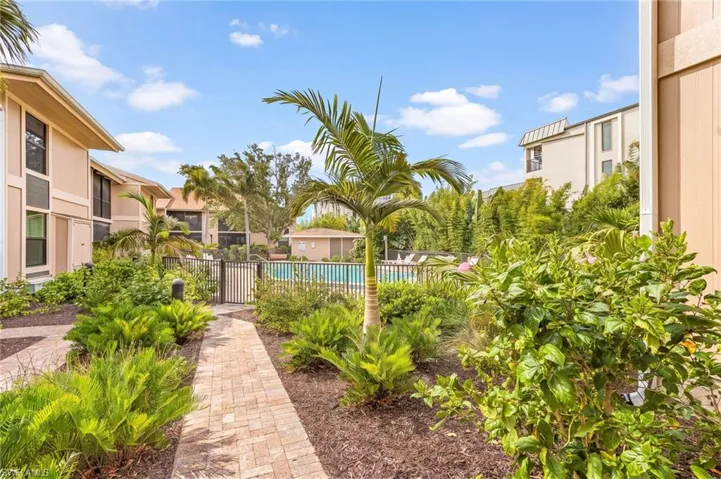 629 Nerita St A, Sanibel, Florida 33957