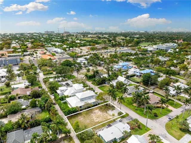 Birds eye view of property