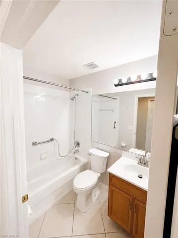 8490 Kingbird Loop 930, Estero, Florida 33967