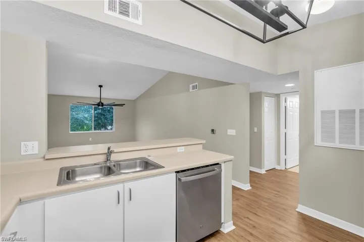8271 Key Royal Cir 932, Naples, Florida 34119