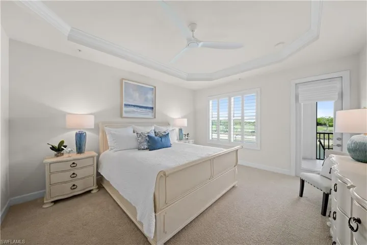 9220 Quartz Ln 202, Naples, Florida 34120