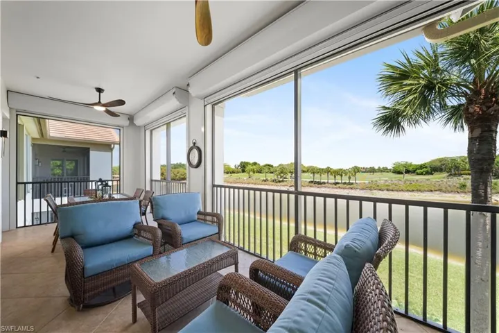 9220 Quartz Ln 202, Naples, Florida 34120