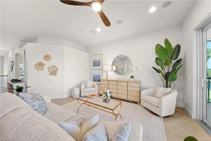 9220 Quartz Ln 202, Naples, Florida 34120