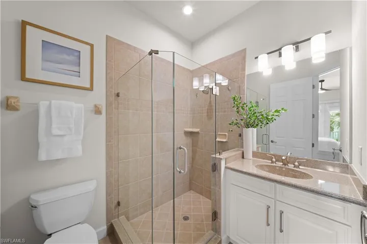 9220 Quartz Ln 202, Naples, Florida 34120