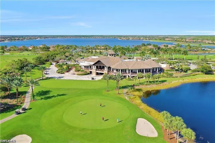 9220 Quartz Ln 202, Naples, Florida 34120