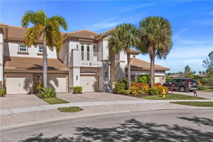9220 Quartz Ln 202, Naples, Florida 34120