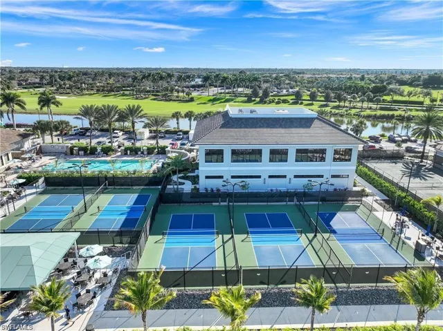 9220 Quartz Ln 202, Naples, Florida 34120