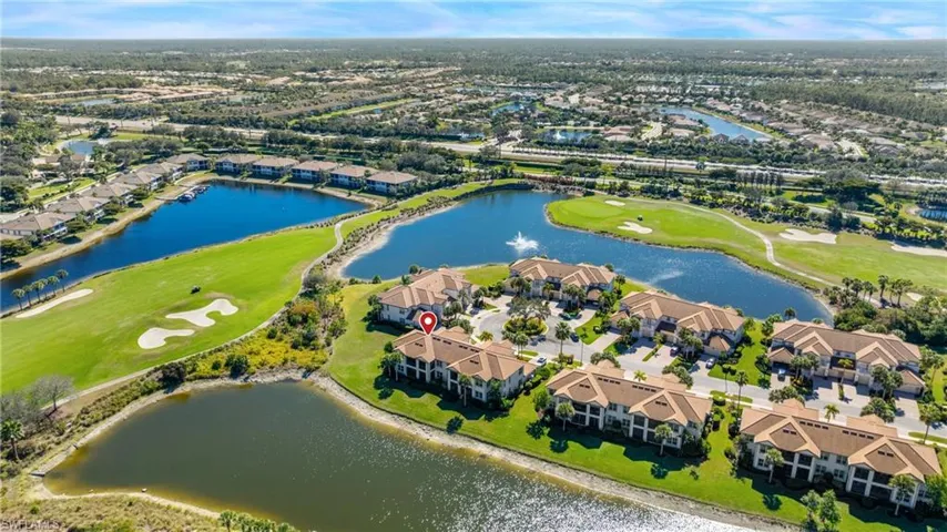 9220 Quartz Ln 202, Naples, Florida 34120