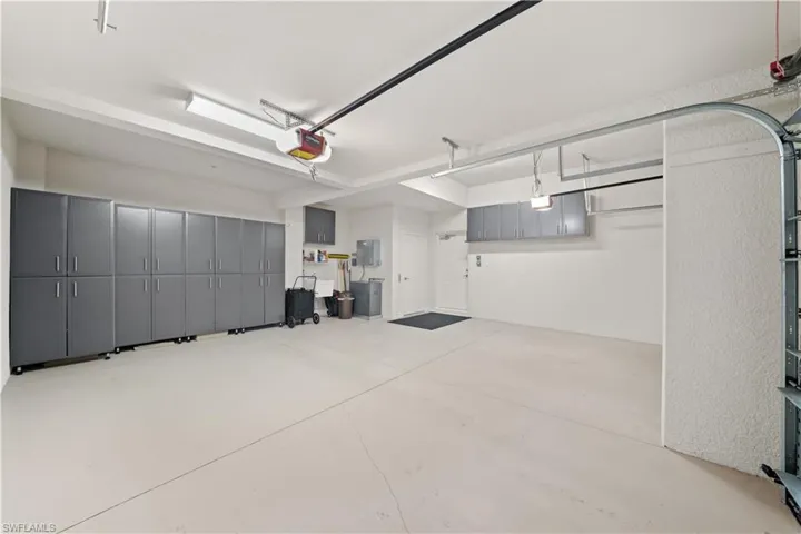 9220 Quartz Ln 202, Naples, Florida 34120