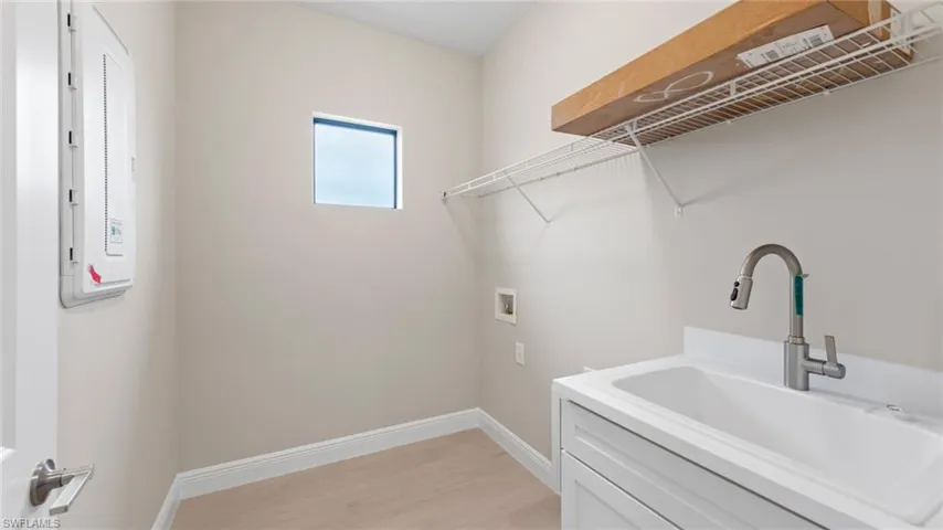 4166  Pegasus  WAY, Naples, FL 34120