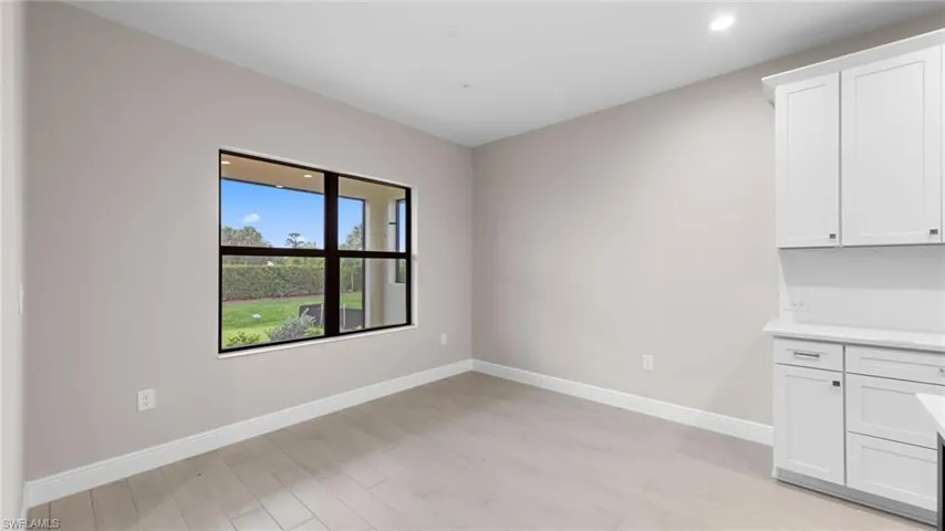 4166  Pegasus  WAY, Naples, FL 34120