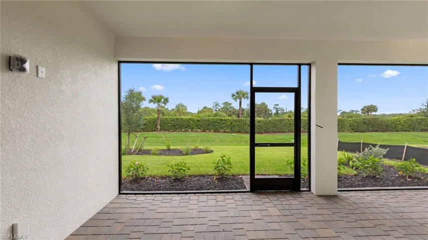 4166  Pegasus  WAY, Naples, FL 34120
