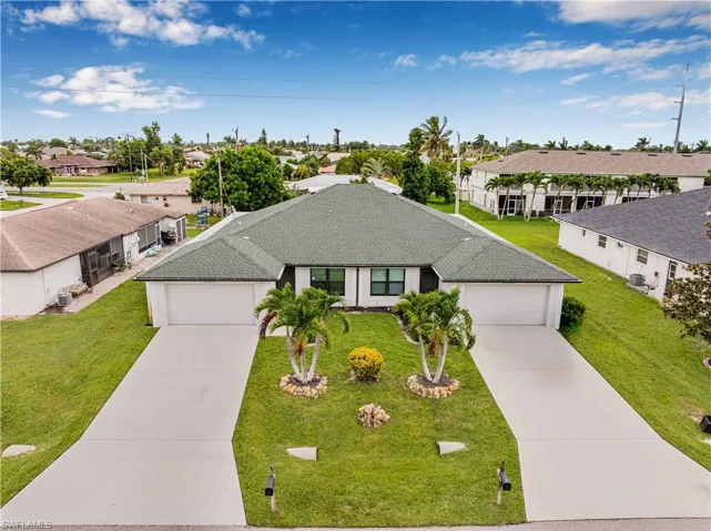 3509 Sw Santa Barbara Pl, Cape Coral, Florida 33914