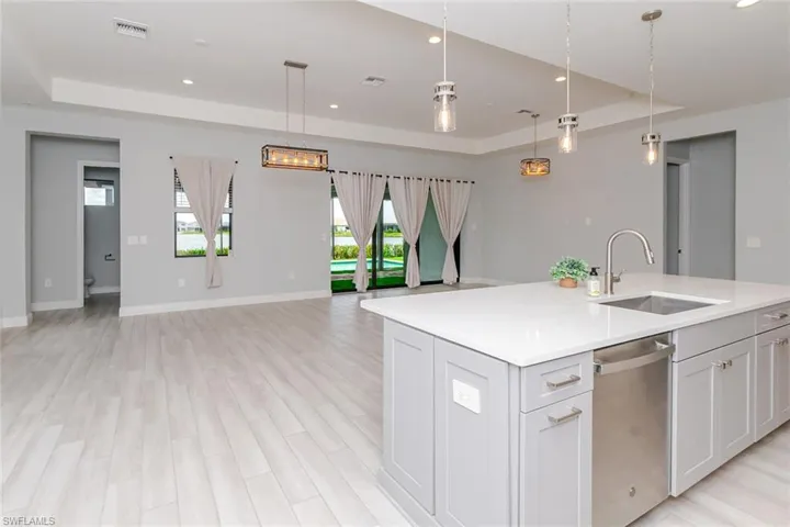 3995 Pegasus Way, Naples, Florida 34120