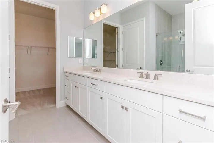 3995 Pegasus Way, Naples, Florida 34120