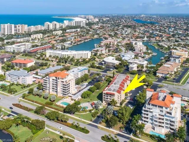 Much desired south end of the Island