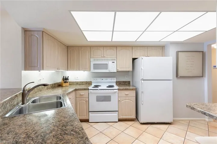 Lots of cabinet and countertop space