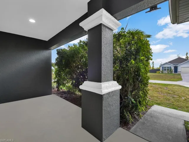 Front Sitting Area (virtual furniture)