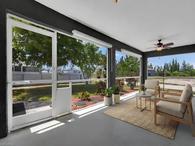 Long Rear Lanai (virtual furniture)