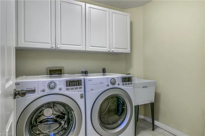 13020 Hamilton Harbour Dr I7, Naples, Florida 34110