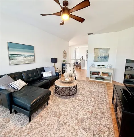 15055  Tamarind Cay  CT, Fort Myers, FL 33908