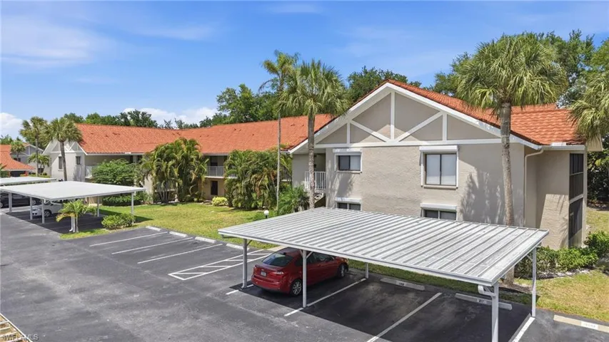 9627  Eaton Gardens  LN, Fort Myers, FL 33919