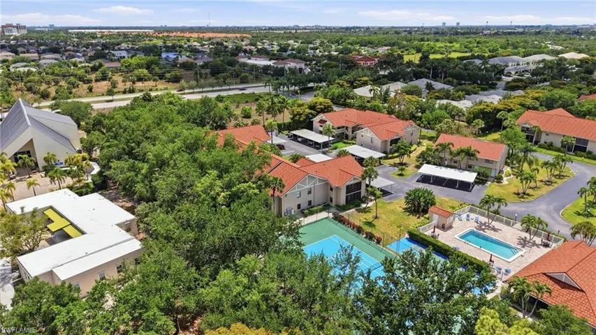 9627  Eaton Gardens  LN, Fort Myers, FL 33919