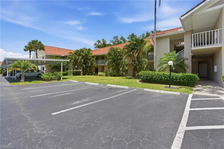 9627  Eaton Gardens  LN, Fort Myers, FL 33919