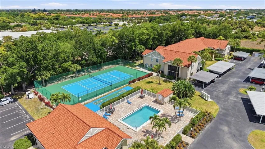 9627  Eaton Gardens  LN, Fort Myers, FL 33919