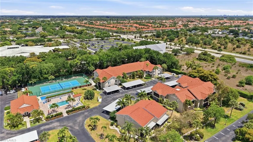 9627  Eaton Gardens  LN, Fort Myers, FL 33919