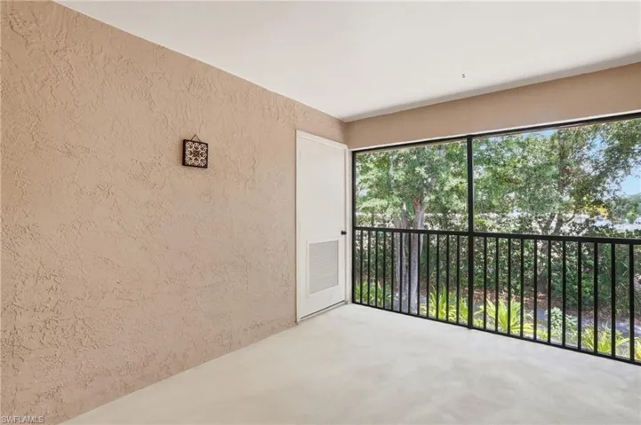 9627  Eaton Gardens  LN, Fort Myers, FL 33919