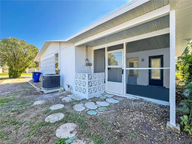1406 Juddale ST E, LEHIGH ACRES FL 33936
