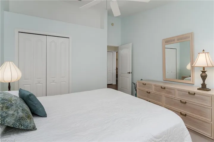 Guest bedroom